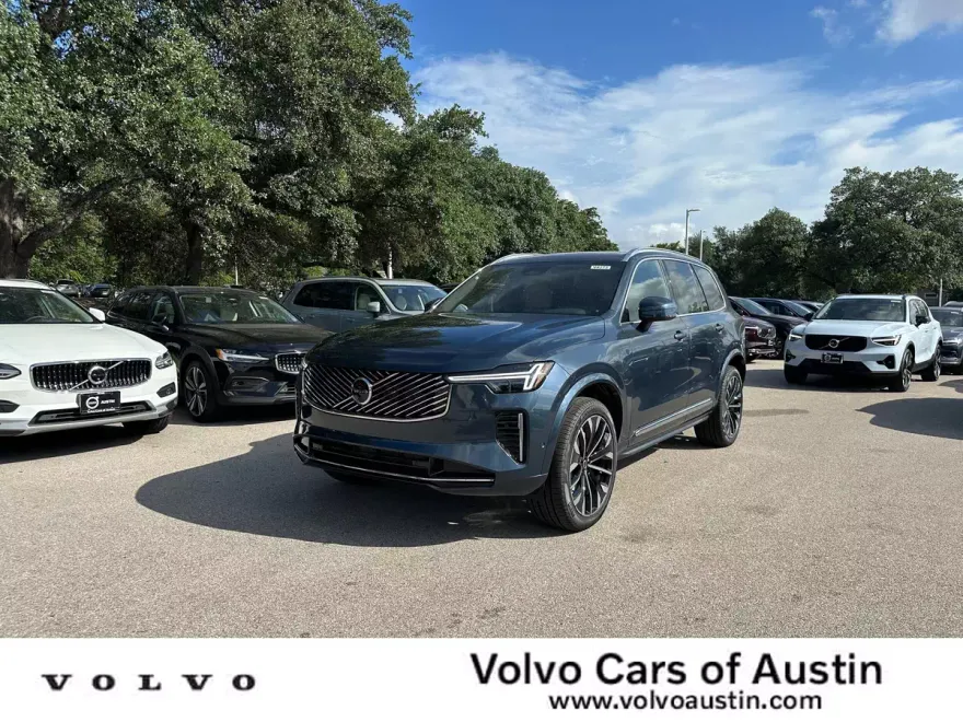 2026 Volvo XC90 Plus photo 1