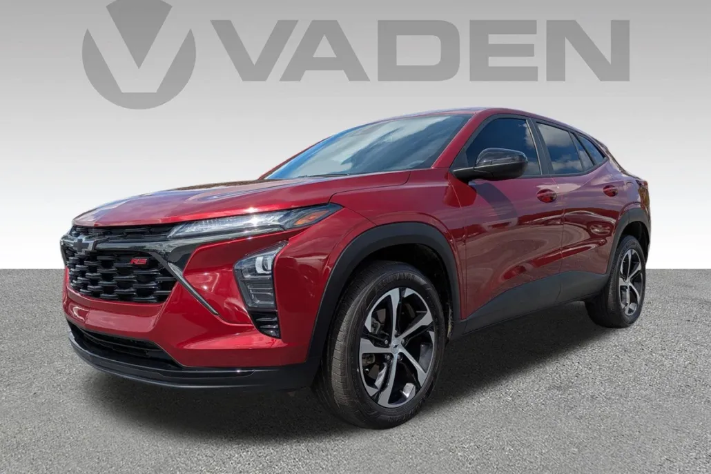 2024 Chevrolet Trax photo 1