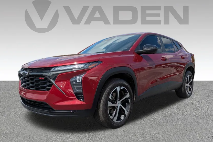 2024 Chevrolet Trax photo 1