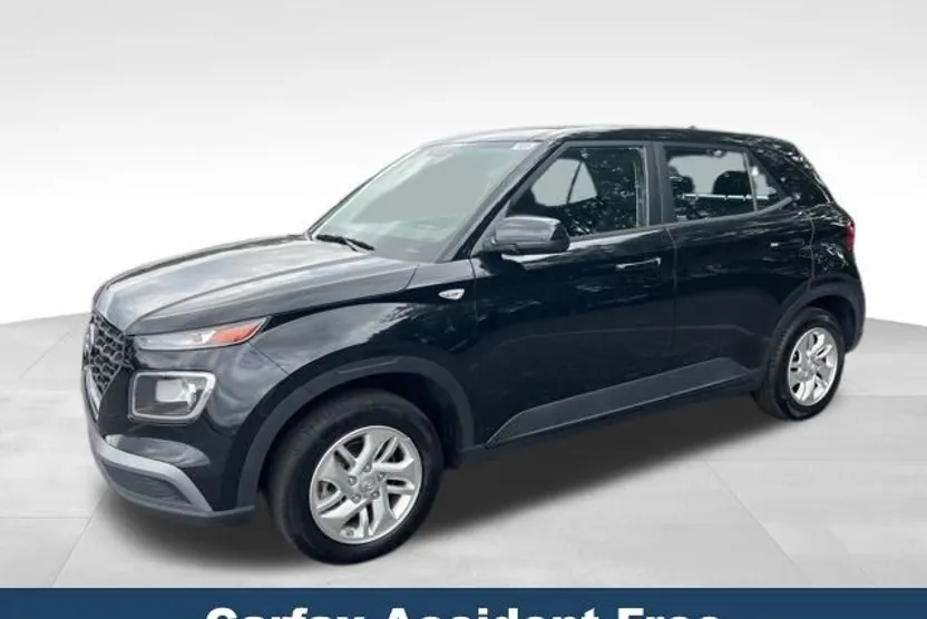 2022 Hyundai Venue SE photo 1