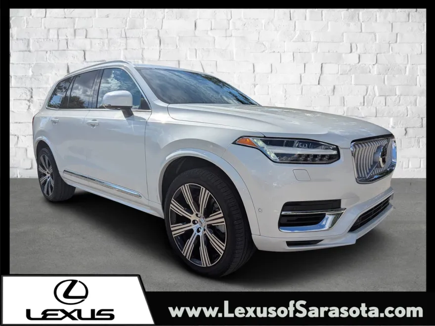2025 Volvo XC90 photo 1