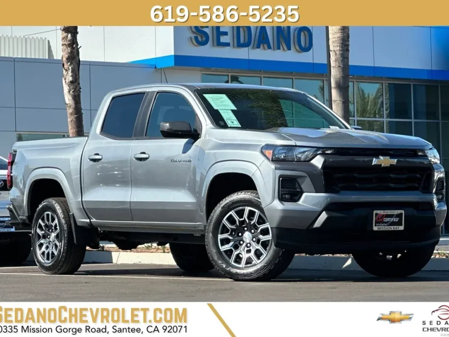 2023 Chevrolet Colorado LT photo 1