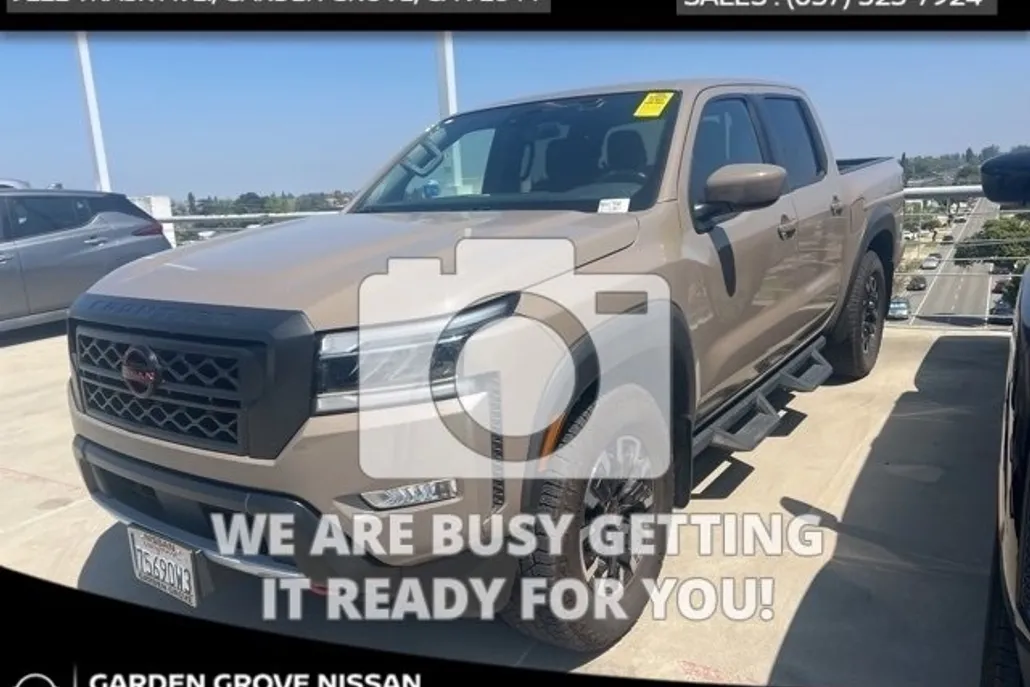 2024 Nissan Frontier PRO-X photo 1