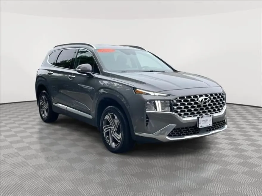 2022 Hyundai Santa Fe SEL photo 1