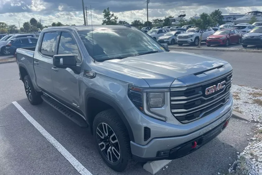 2024 Gmc Sierra 1500 AT4 photo 1