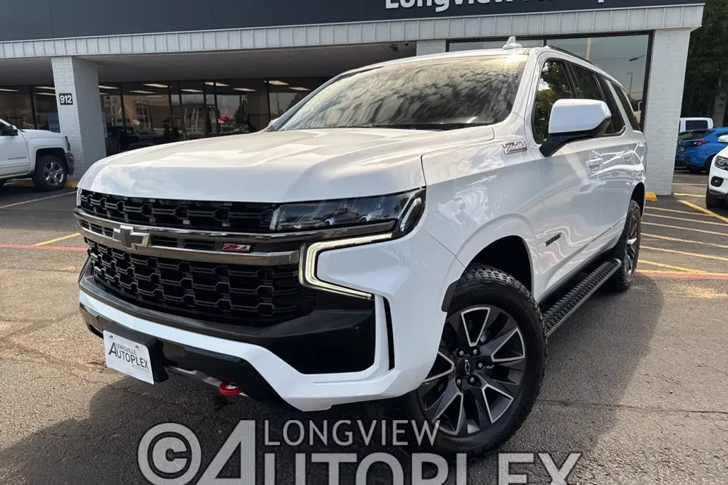 2021 Chevrolet Tahoe Z71 photo 1