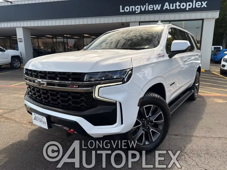 2021 Chevrolet Tahoe Z71 photo 1