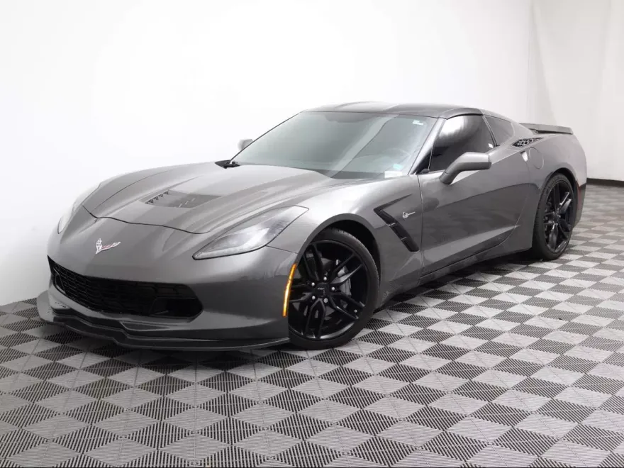 2016 Chevrolet Corvette Stingray photo 1