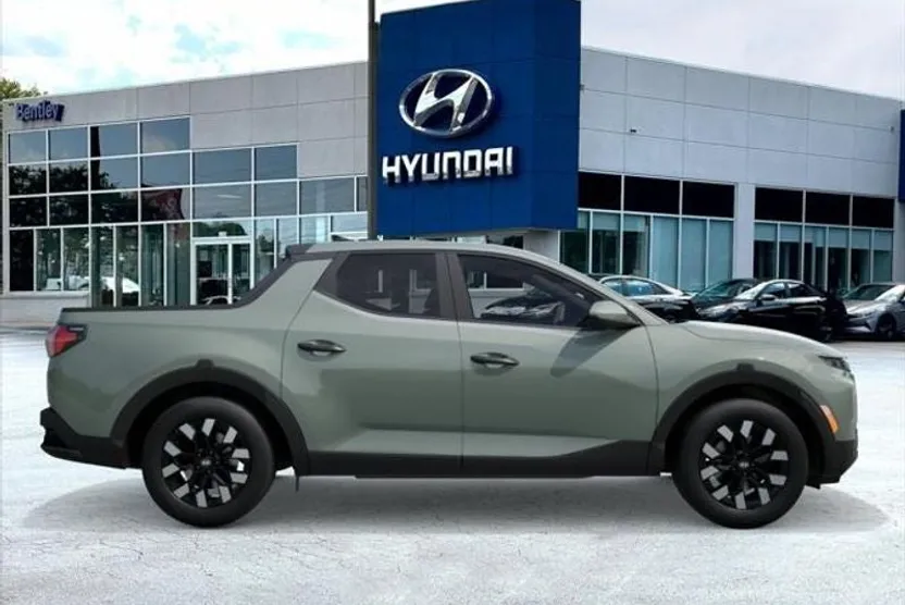 2025 Hyundai Santa Cruz SE photo 1