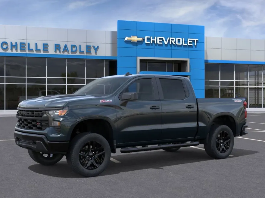 2026 Chevrolet Silverado 1500 Custom Trail Boss photo 1