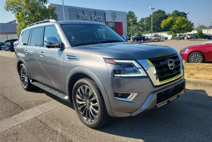 2024 Nissan Armada Platinum photo 1