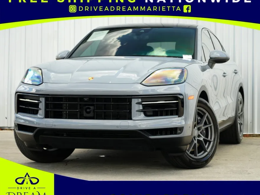 2024 Porsche Cayenne Coupe photo 1