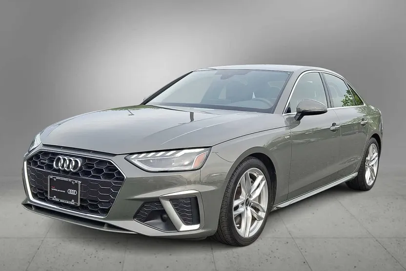 2023 Audi A4 S line Quattro Premium photo 1