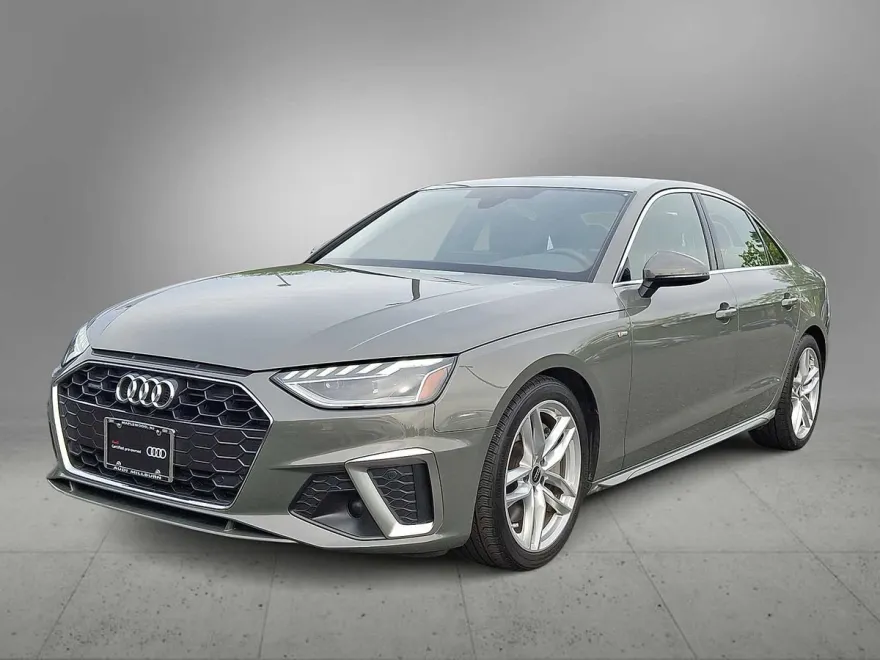 2023 Audi A4 S line Quattro Premium photo 1