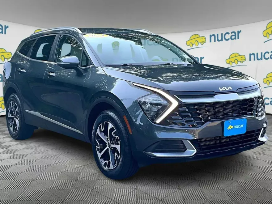 2023 Kia Sportage EX photo 1
