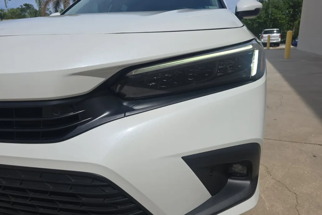 2024 Honda Civic Touring photo 1