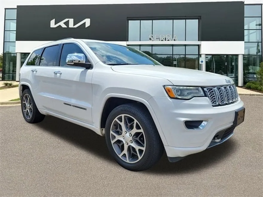 2020 Jeep Grand Cherokee Overland photo 1