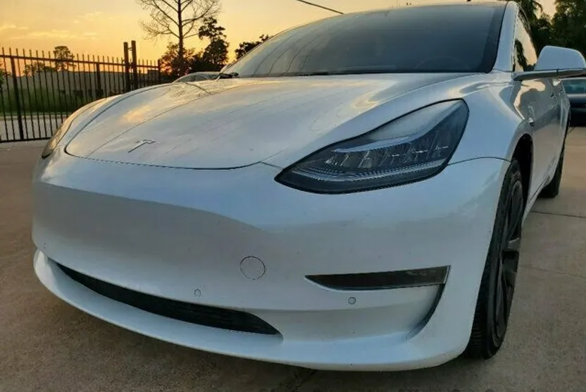 2019 Tesla Model 3 photo 1