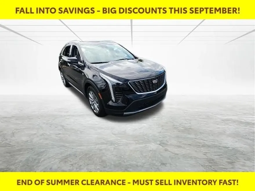 2023 Cadillac XT4 Premium Luxury photo 1