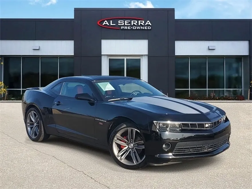 2015 Chevrolet Camaro Base photo 1