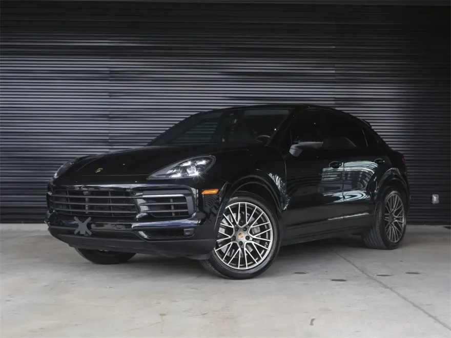 2023 Porsche Cayenne Coupe Platinum Edition photo 1