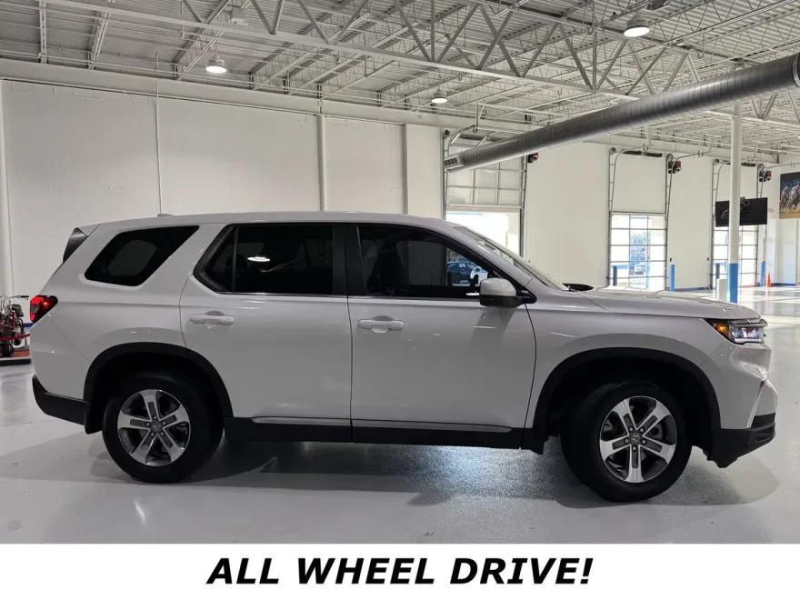2025 Honda Pilot EX-L photo 1
