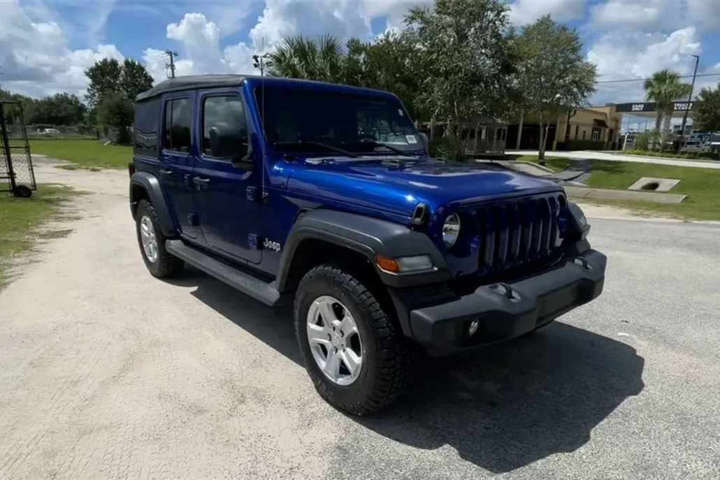 2020 Jeep Wrangler Unlimited Sport photo 1
