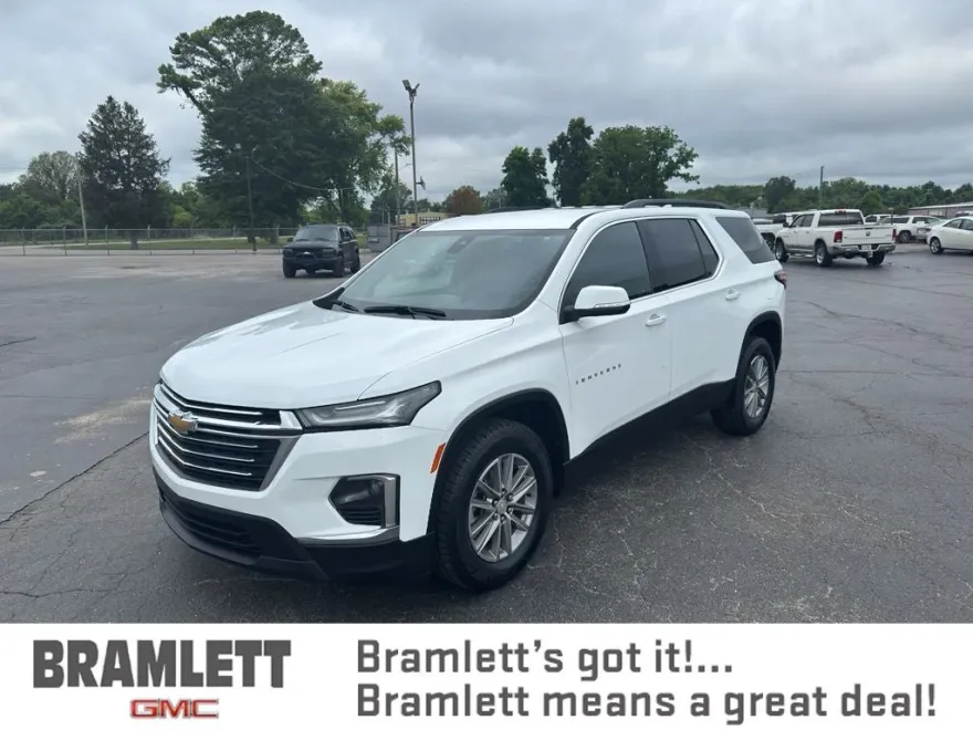 2022 Chevrolet Traverse Cloth photo 1