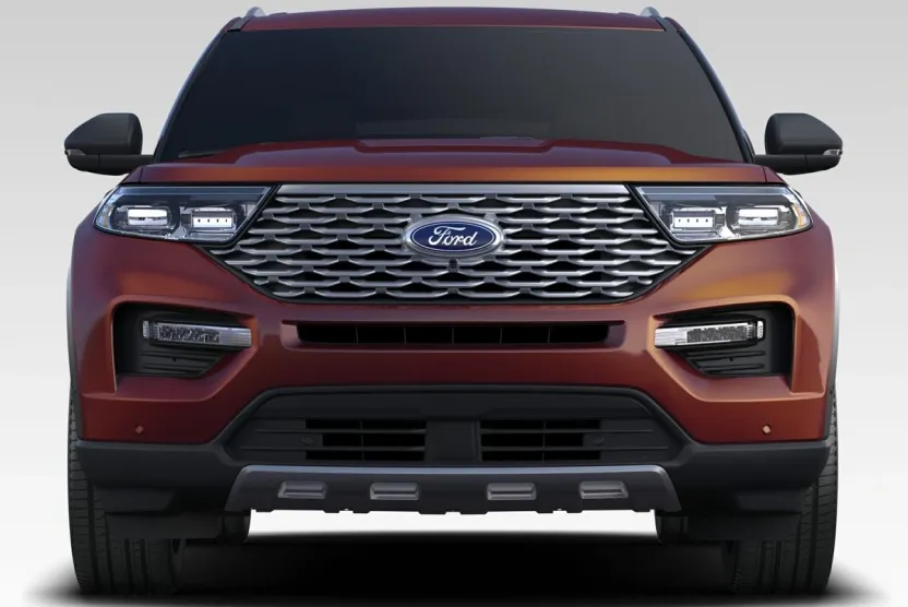 2023 Ford Explorer XLT photo 1