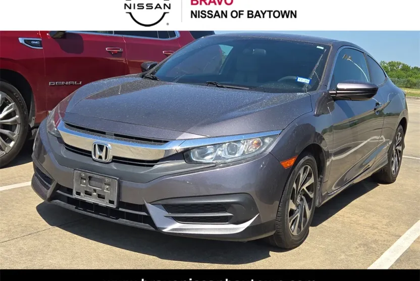 2018 Honda Civic LX photo 1