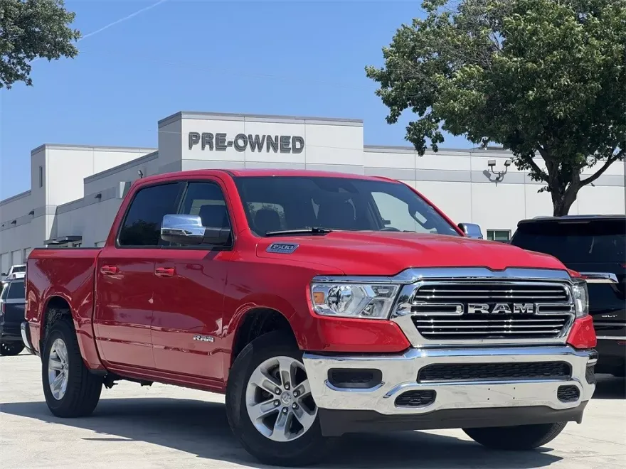 2024 Ram 1500 Laramie photo 1