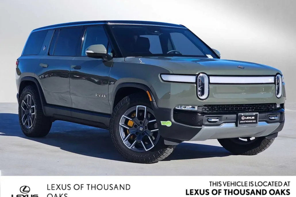 2022 Rivian R1S Launch Edition photo 1