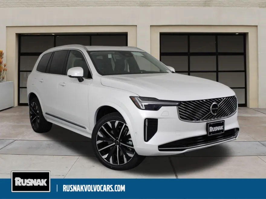 2025 Volvo XC90 Plus photo 1
