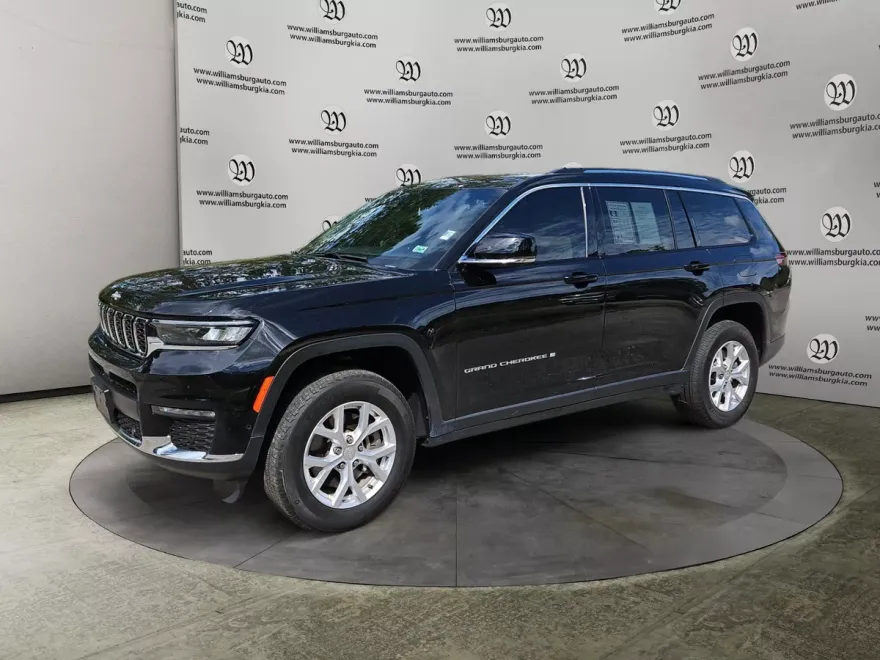 2023 Jeep Grand Cherokee Limited photo 1
