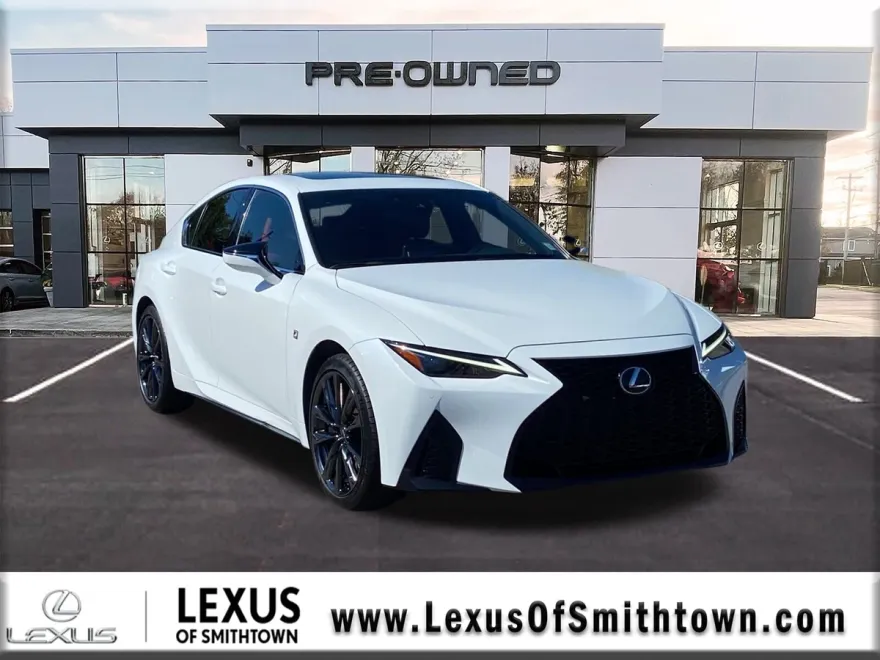2023 Lexus IS 350 F SPORT photo 1