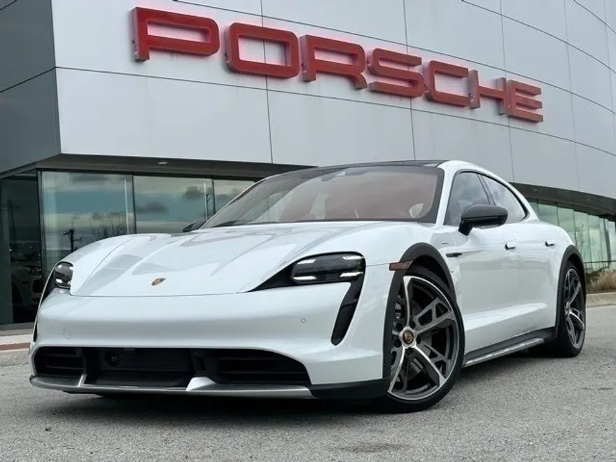 2023 Porsche Taycan Turbo Base photo 1