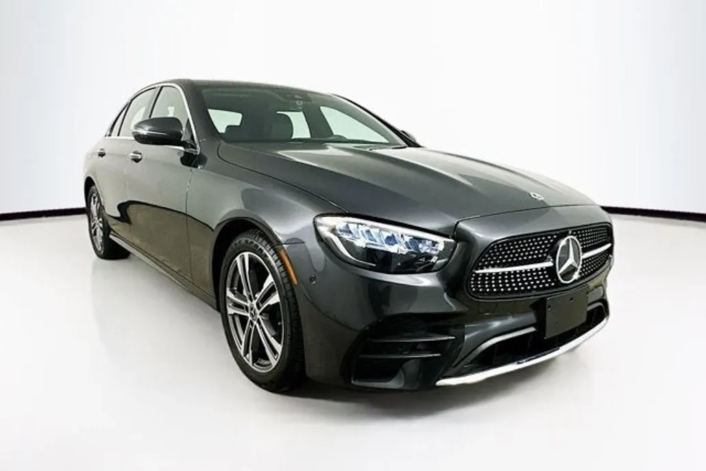 2023 Mercedes Benz E 350 4MATIC photo 1