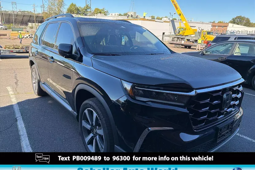 2023 Honda Pilot Elite photo 1