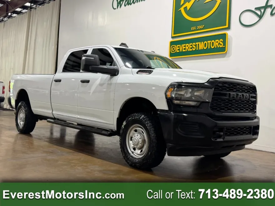 2023 Ram 2500 Tradesman photo 1