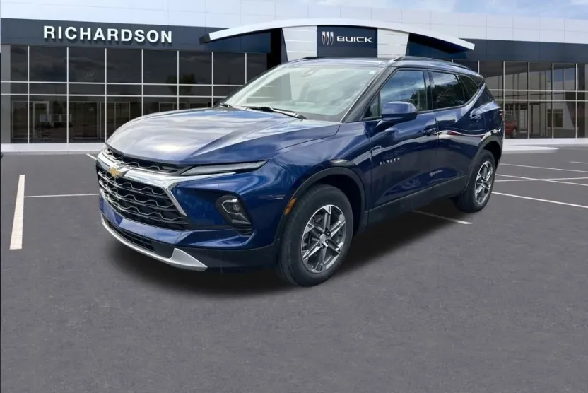 2023 Chevrolet Blazer 2LT photo 1