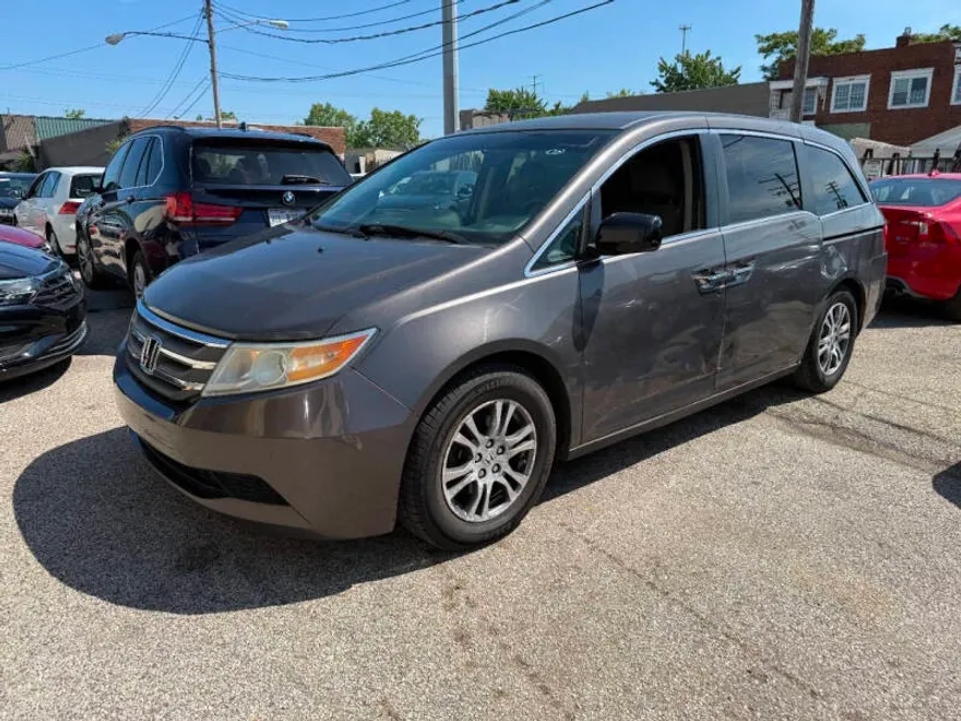 2012 Honda Odyssey EX photo 1