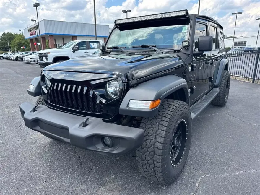 2018 Jeep Wrangler Unlimited Sport photo 1