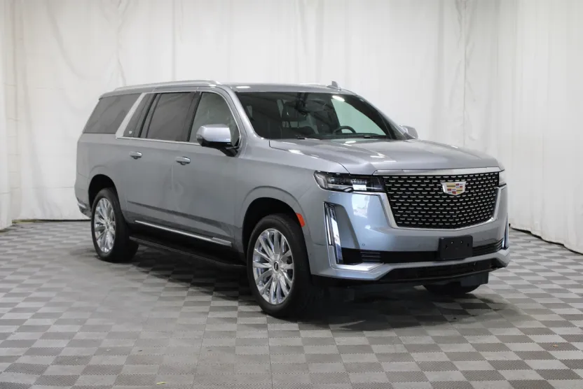 2024 Cadillac Escalade ESV Premium Luxury photo 1