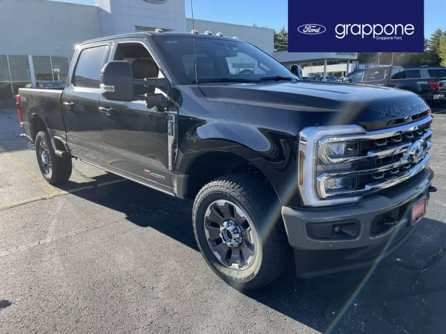 2026 Ford F-350 King Ranch photo 1