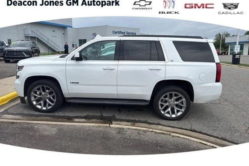 2020 Chevrolet Tahoe LT photo 1