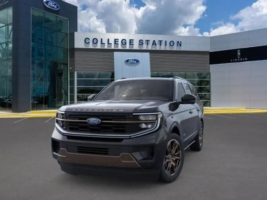 2025 Ford Expedition King Ranch photo 1