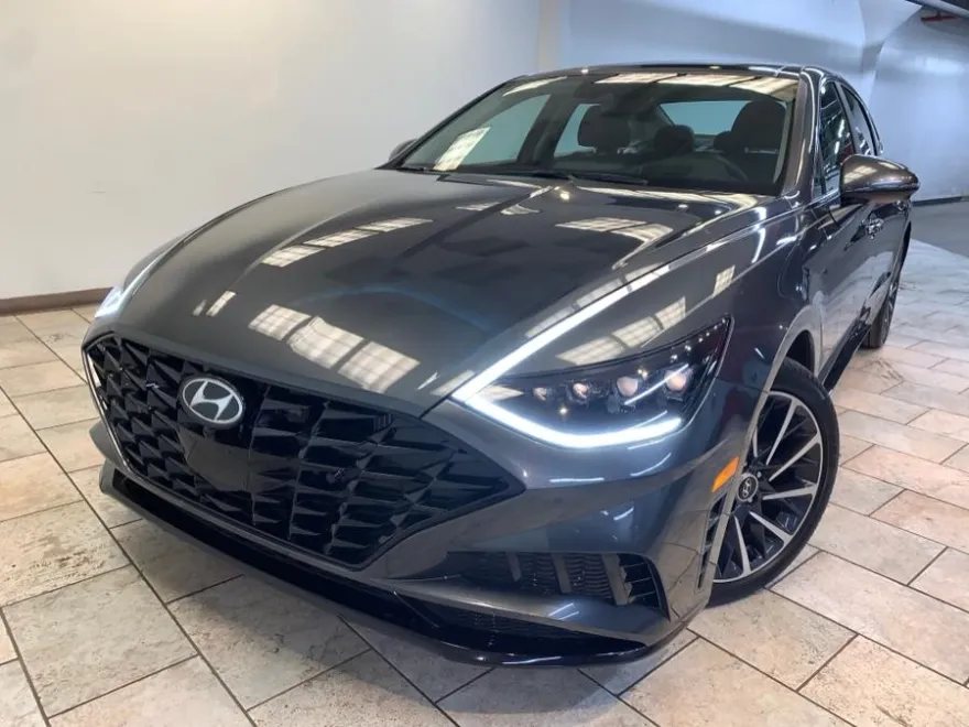 2022 Hyundai Sonata Limited photo 1