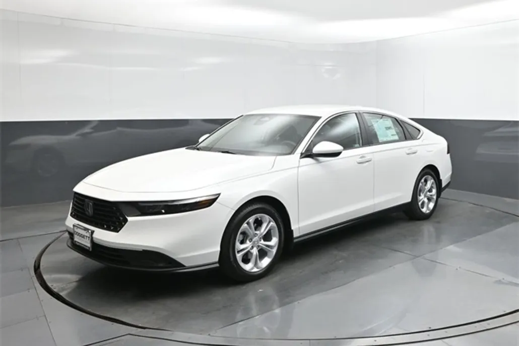 2025 Honda Accord 1.5T LX photo 1