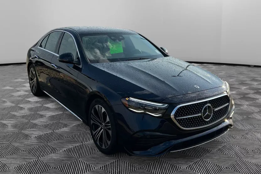 2025 Mercedes Benz E 350 4MATIC Sedan photo 1