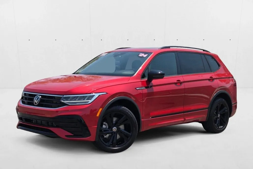 2024 Volkswagen Tiguan SE R-Line Black photo 1